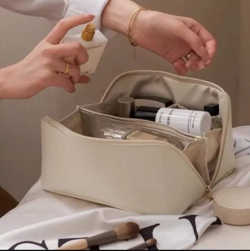 Necessaire / Estojo Organizador de Maquiagem e Higiene Pessoal Impermeável