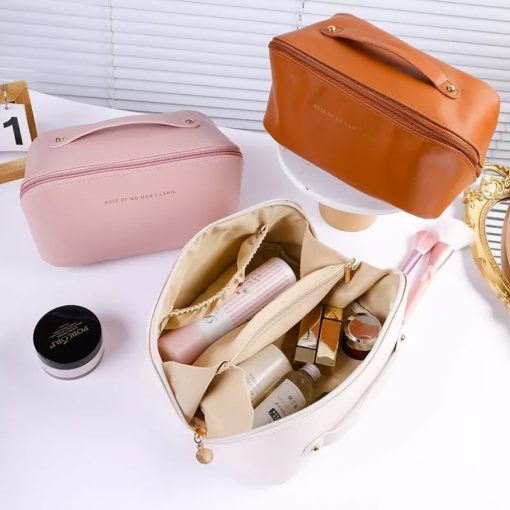 Necessaire / Estojo Organizador de Maquiagem e Higiene Pessoal Impermeável